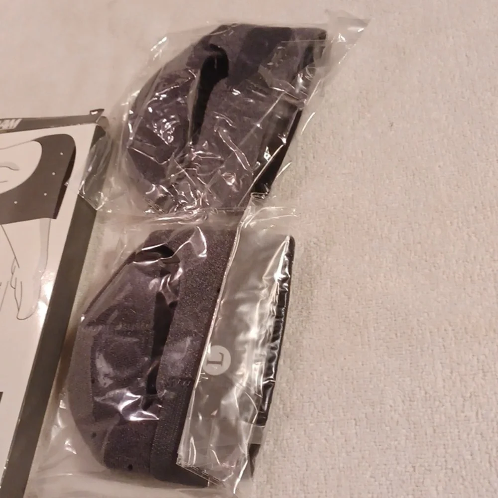 Men's Black Compression Sleeve for Foot Support Heel Protector